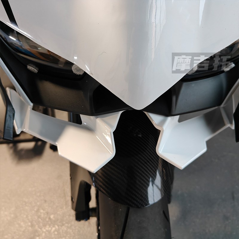 适用凯越450RR改装下唇 竞技鸟嘴 白色导流罩定风翼 改装配件