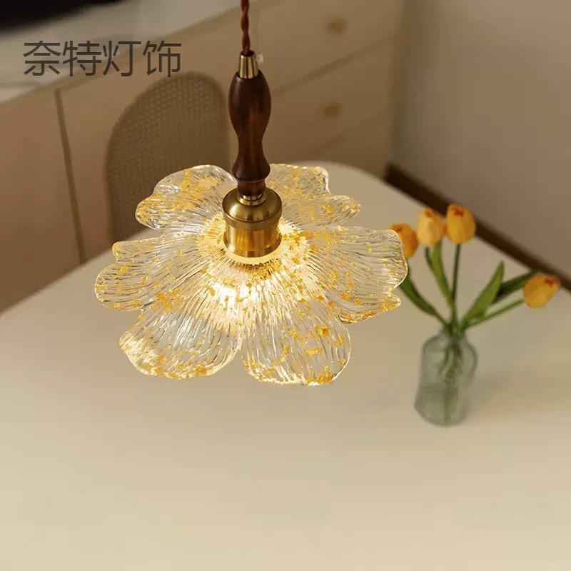 中古花瓣餐厅吊灯胡桃木简约吧台三头长餐桌灯法式复古莲韵过道灯