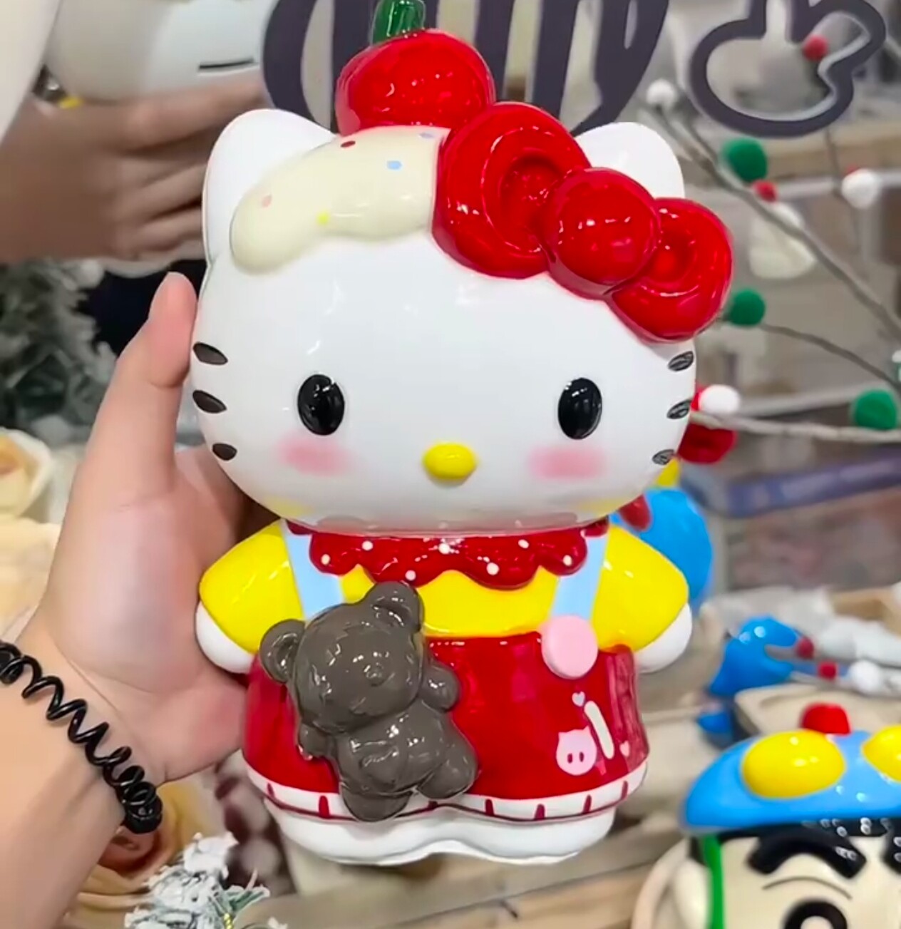 KT猫石膏娃娃涂色大号diy儿童存钱罐摆件陶瓷Hello Kitty猫凯蒂猫