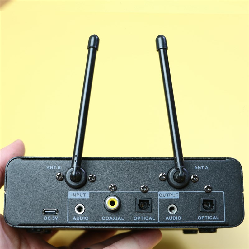 极客库 K歌麦克风 电视无线话筒 专业唱歌 U段家用ktv 带光钎音频