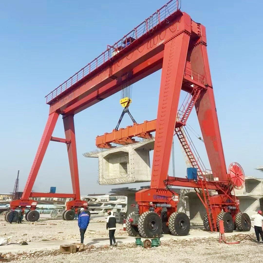 轮胎龙门吊5T轮胎吊集装箱龙门吊大型起重无轨道轮胎式龙门吊