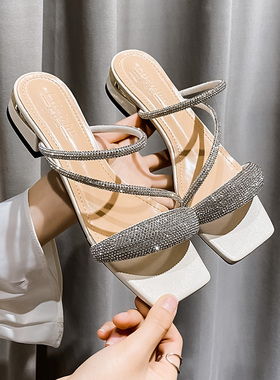 夏季凉鞋女202i2年新款拖鞋女外穿时尚网红超火凉拖大码女鞋41-43