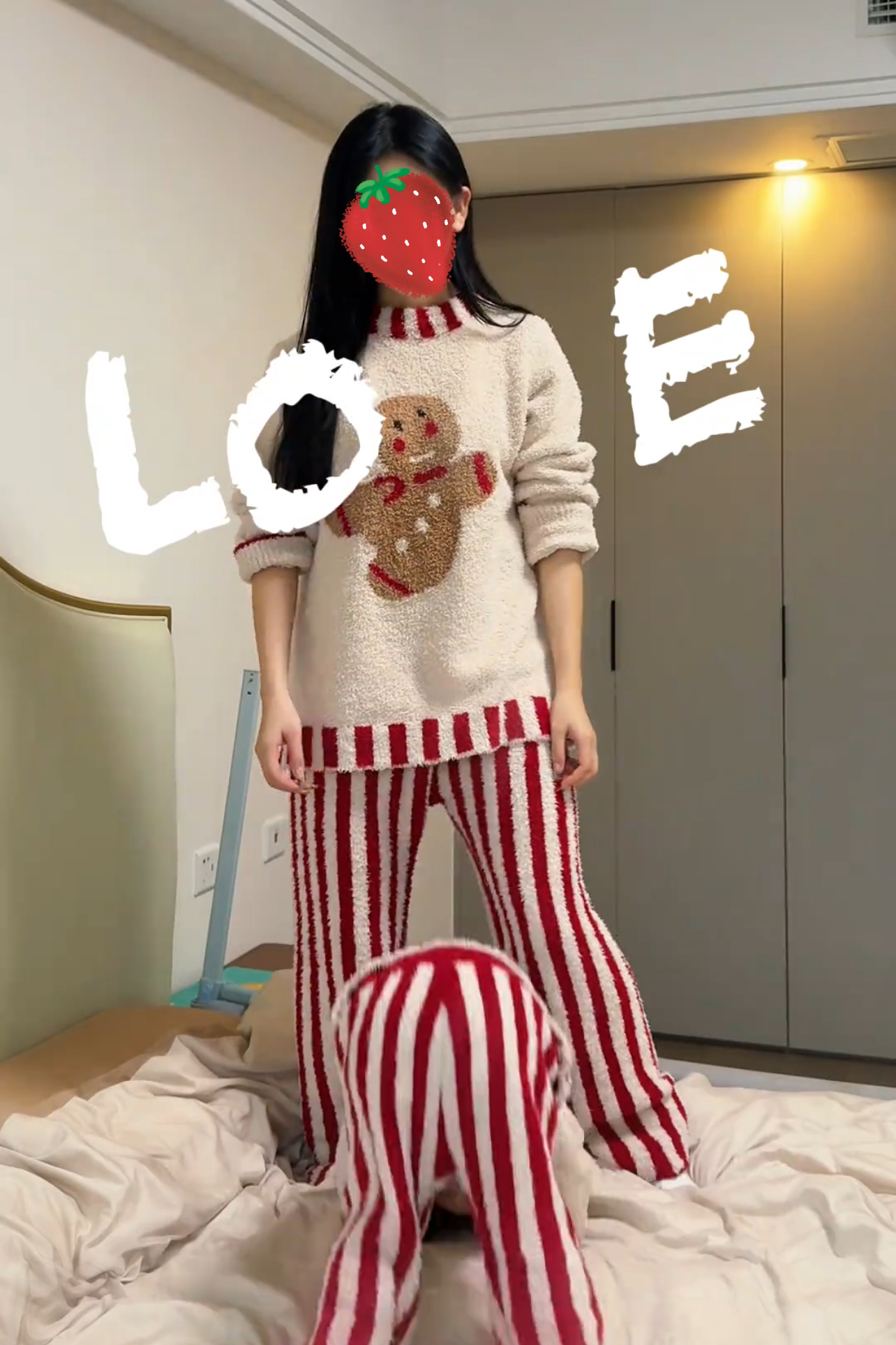 红白色休闲条纹半边绒亲子套装可爱小熊儿童卡通保暖家居服睡衣