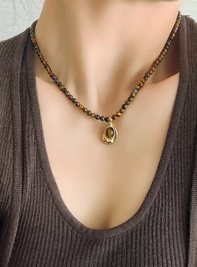 小众复古虎眼石美拉德项链女2025年新款轻奢高级感毛衣链配饰爆款