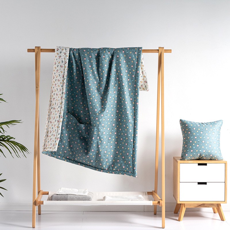 直播带货主推无拉链纯棉抱枕被两用儿童午睡空调被办公室午睡靠垫