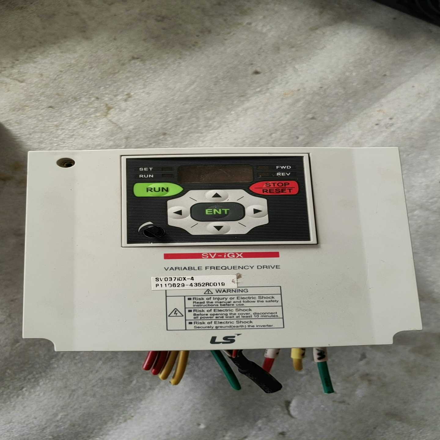 SV037IGX-4 成色漂亮韩国LS变频器 3.7KW 3【鑫鑫商铺】