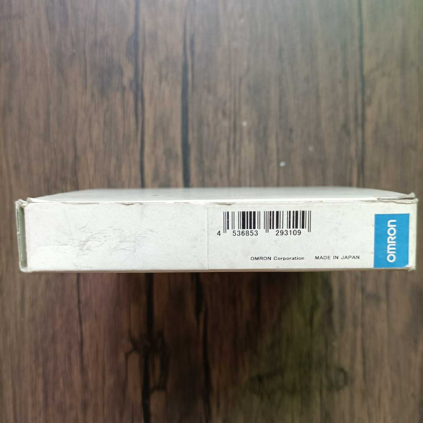 配件全新原装正品 OMRON欧姆龙 E32-DC200B4 光纤传感器 议价