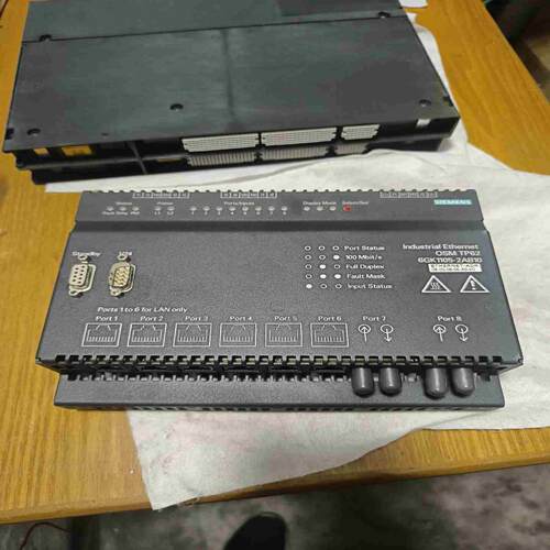 (议价)工业以太网交换机6，GK1105-2AB10，实图拍摄