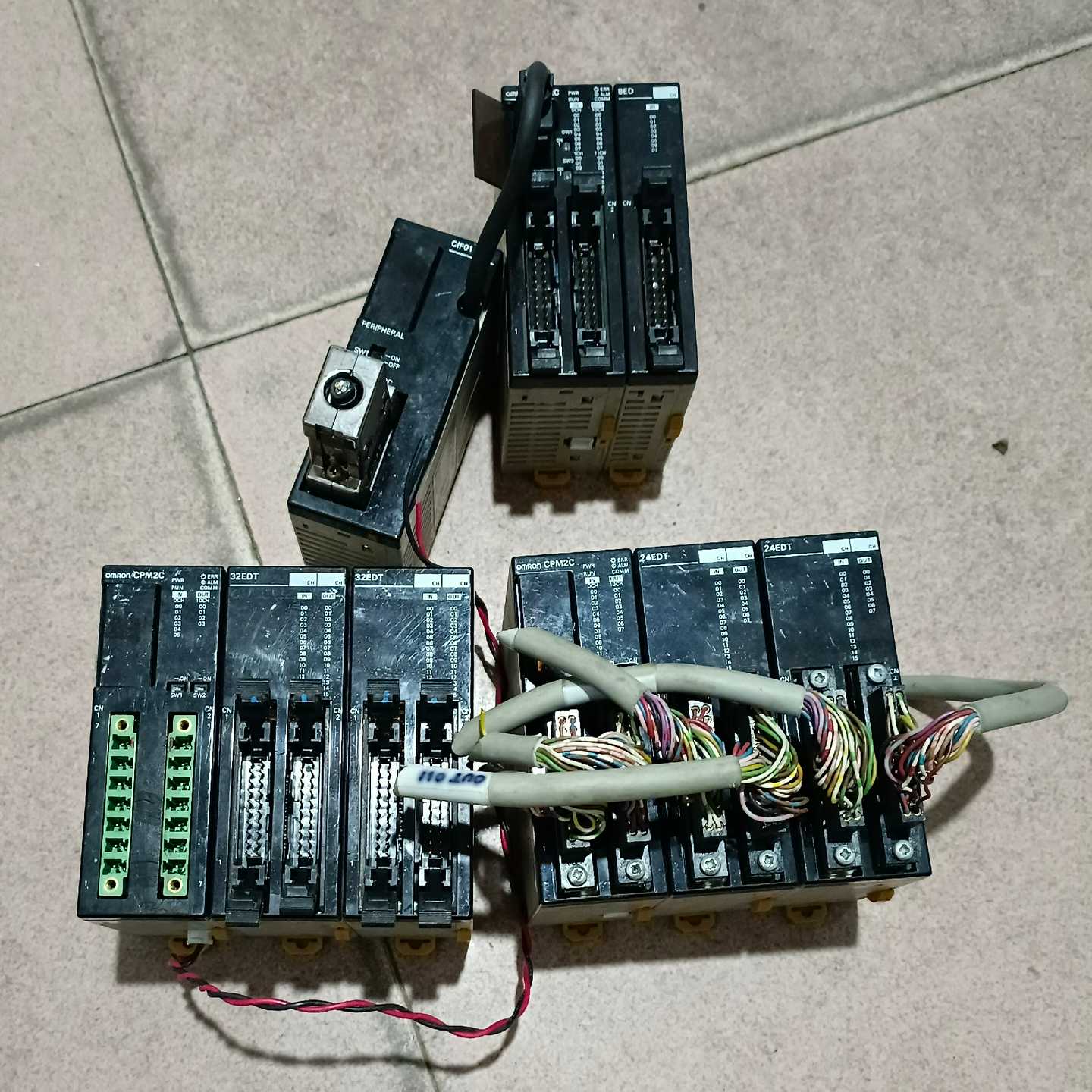 PLC模块CPM2C-CIF01-V1；议价