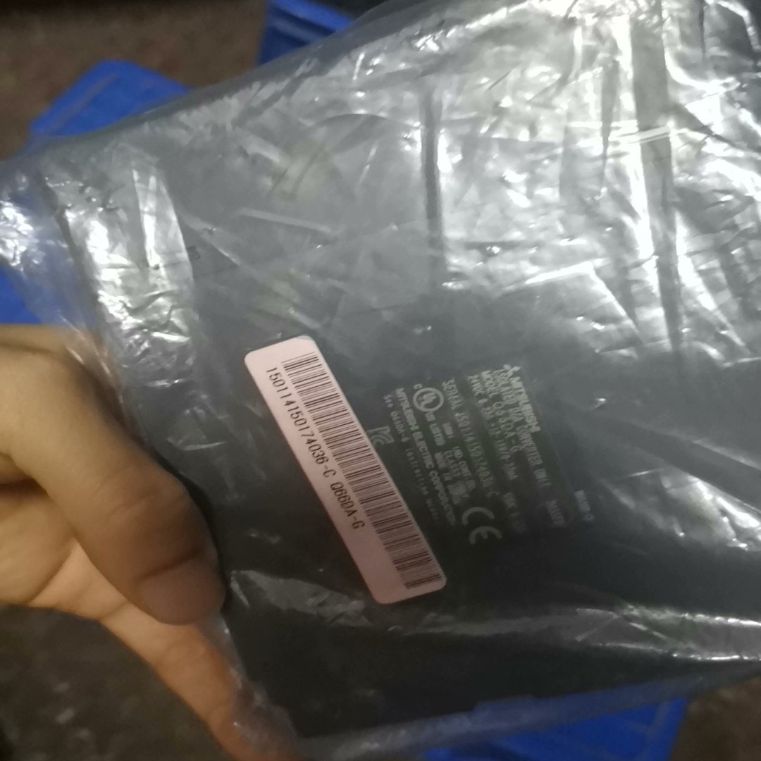 模块Q66DA-G，没拆封，没有包装盒，1800一个询价