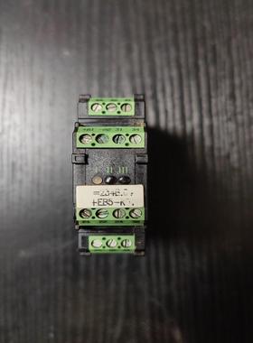 询价MURR穆尔继电器模块516001功能正常，背后卡扣有些许