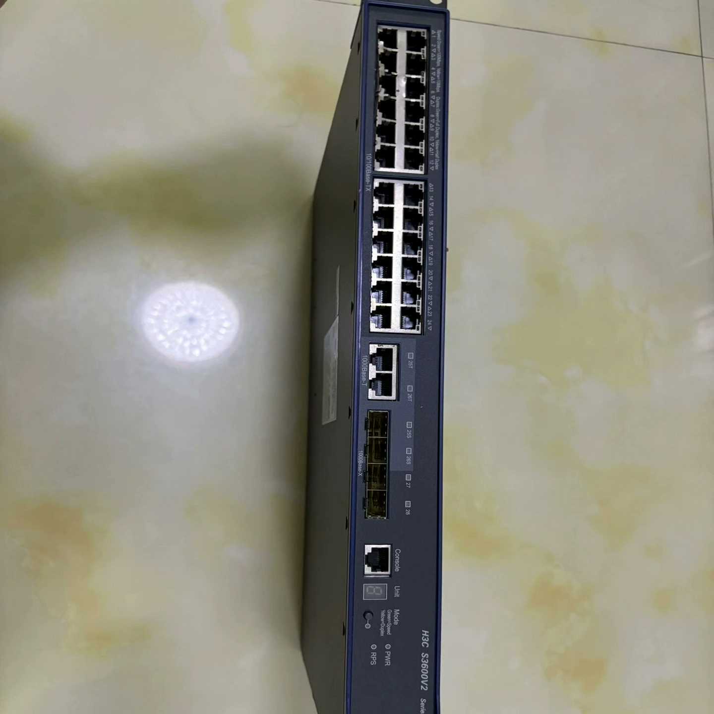 H3C华三S3600V2-28TP-EI三层交换机核心4个千