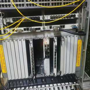 PWR 1x10GE 4xSTM 议