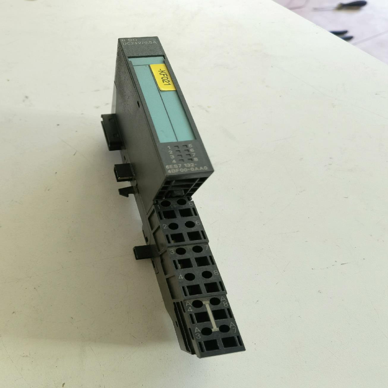 询价~PLC模块6ES7 132-4BF00-0AA0带底座