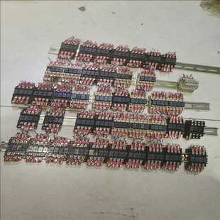 具体型号成色见图 1174P 实物 欧姆龙继电器黑色G6B 议