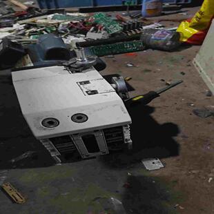 议 纯进口 莱宝真空泵D8B