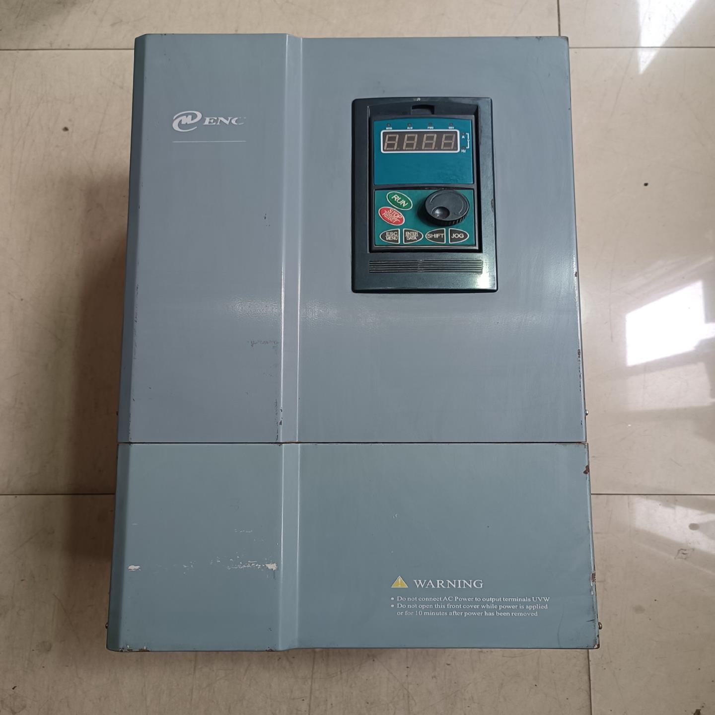 易能变频器30/37KW，EDS2000-4T0300G/0~询价
