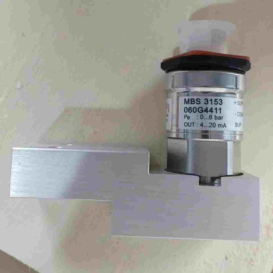 议价丹佛斯压力传感器060G4411全新原厂件正品，需要的老板议