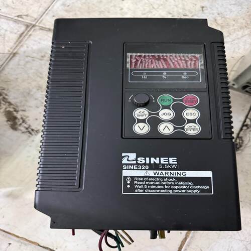 【议价】正弦变频器 SINE320-5R5  55KW拆机一个安装
