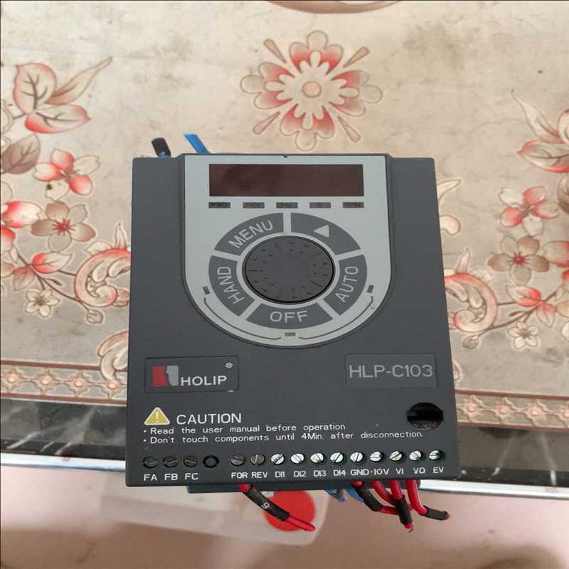 漂亮 拆机 海利普变频器 HLP-C1030。（耶耶电子）
