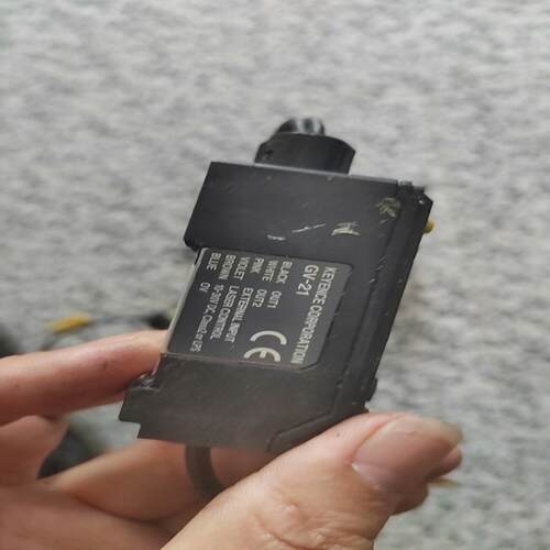 询价~基恩士gv-h130    GV-21  两套，功能