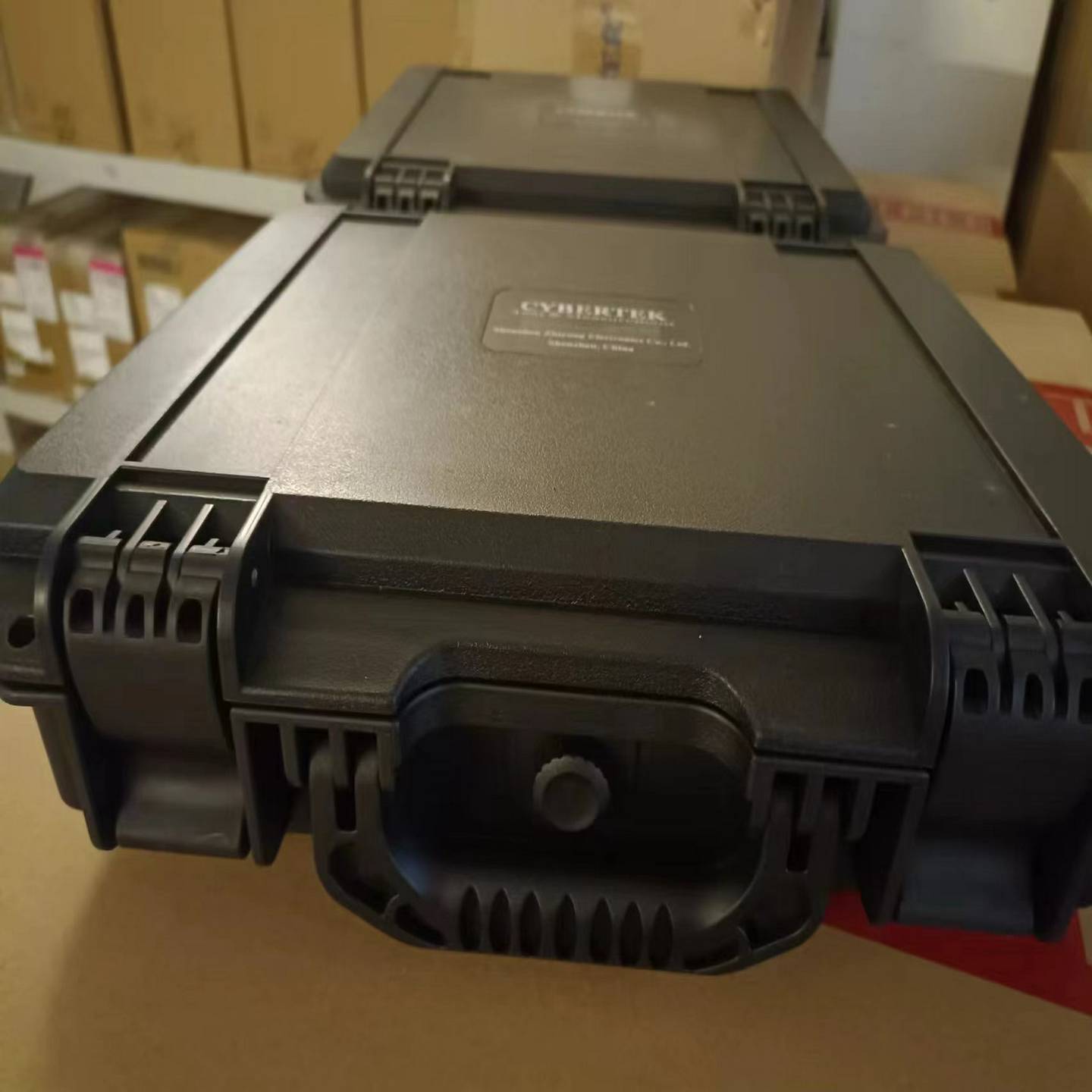 知用高频电流探头HCP8030，电流30A，带宽50z，拍前询价