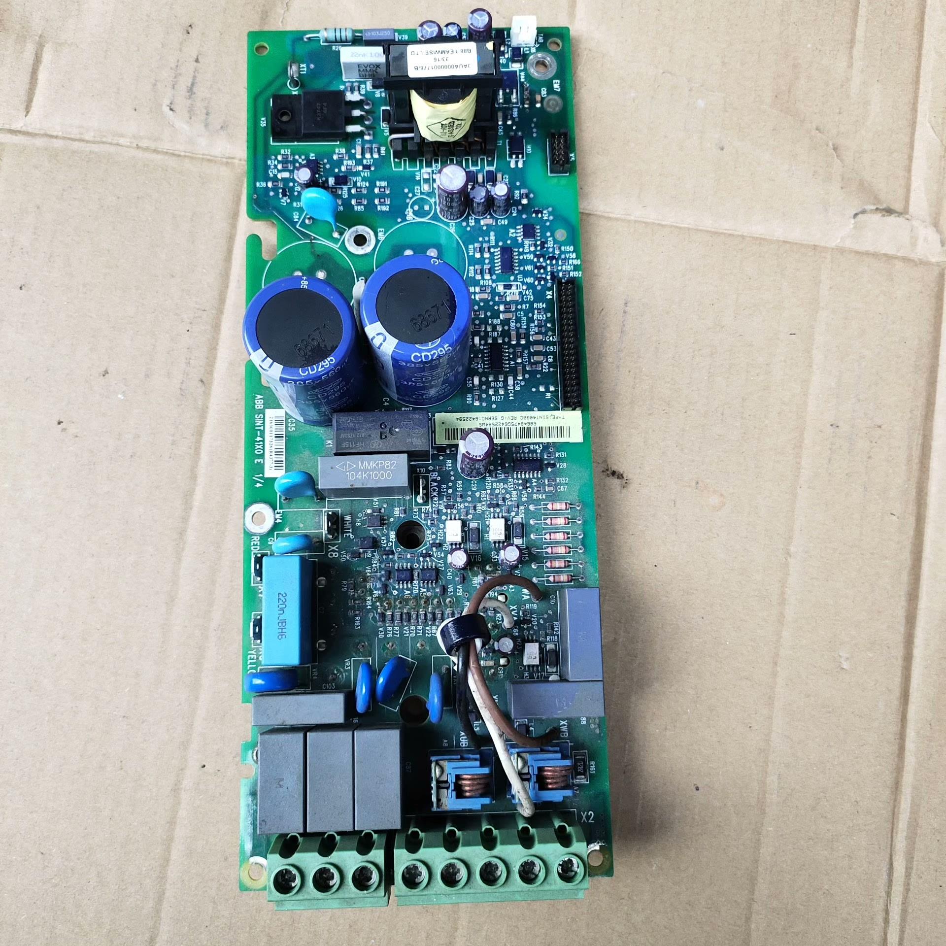 ABB变频器驱动板ACS510-01-07A2-4~询价