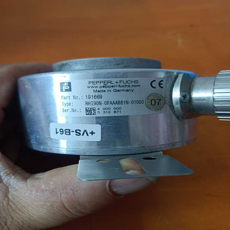 倍加福编码器RHI90N一0FAAAR61N一01000，成【鑫鑫商铺】