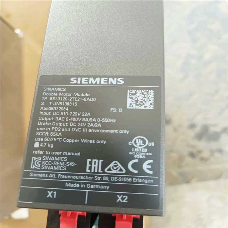 6SL3120-2TE21-0AD0   功能包好，成色如图（耶耶电子）