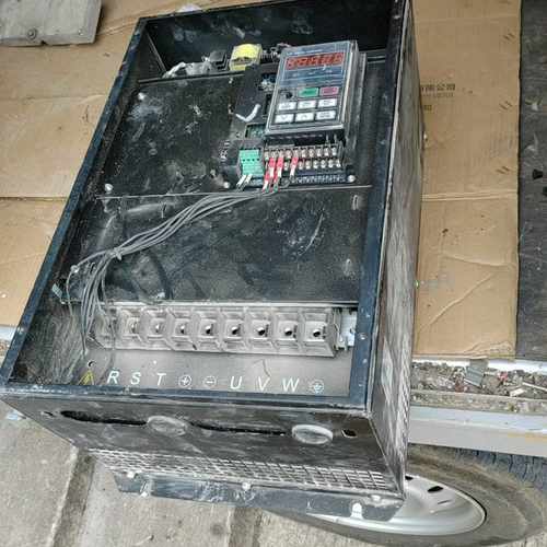 【星慕电子】正弦变频器EM330A-037-3A分37Kw