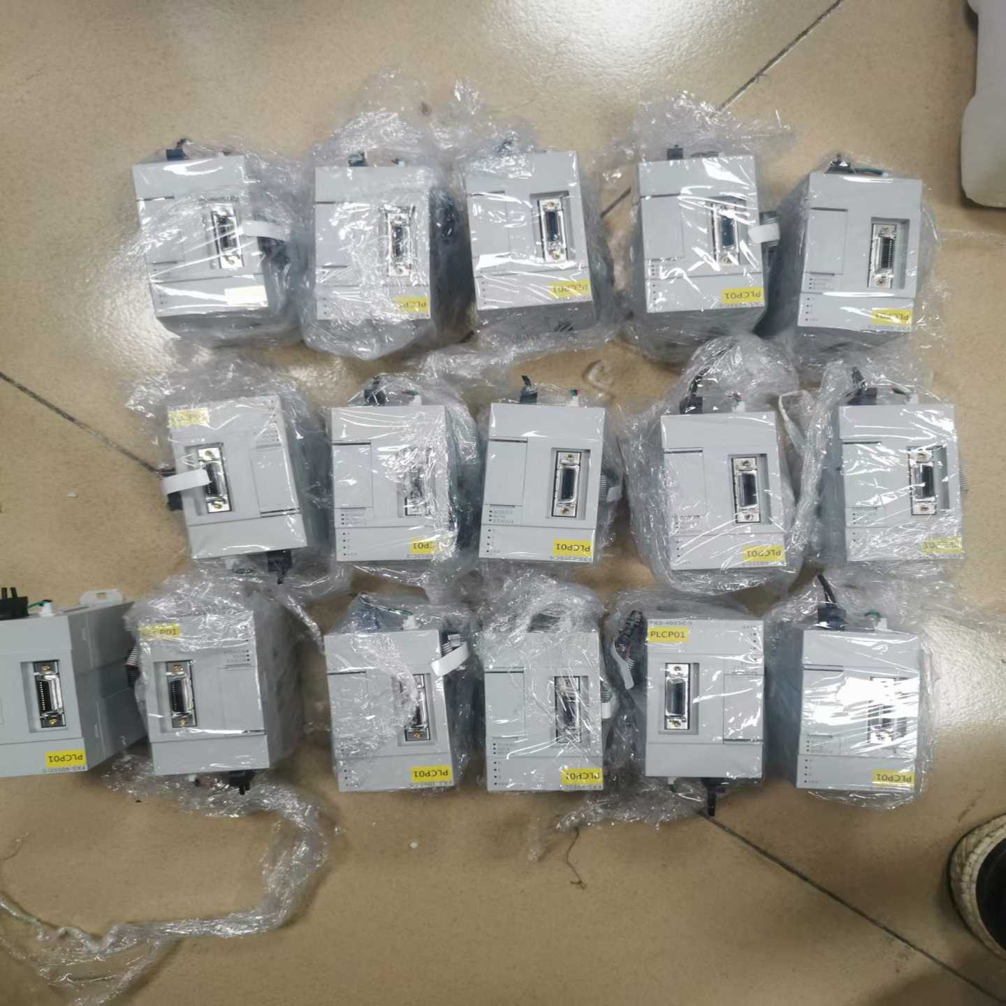 三菱PLC四轴定位模块FX5-40SSC-S成色充新的没；议价