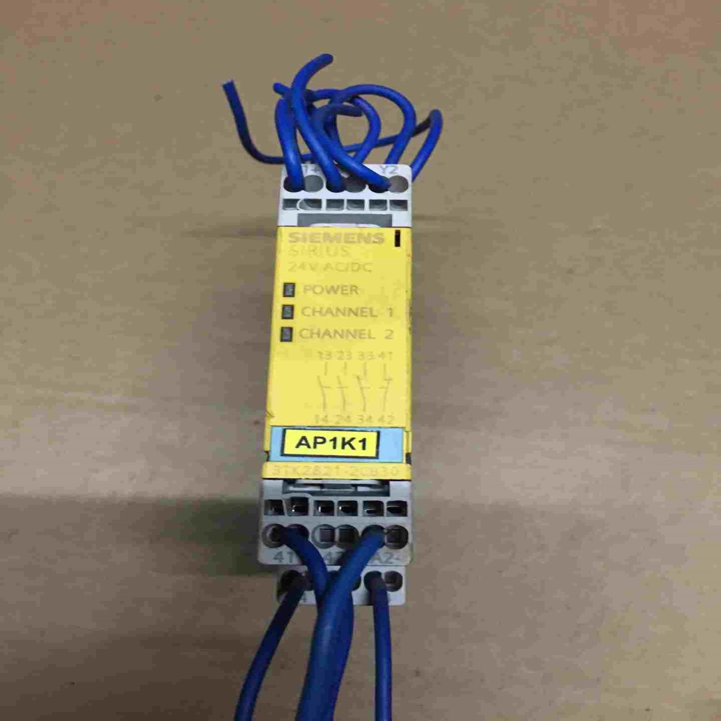 议~3ZX1012-0TK28-1CA1