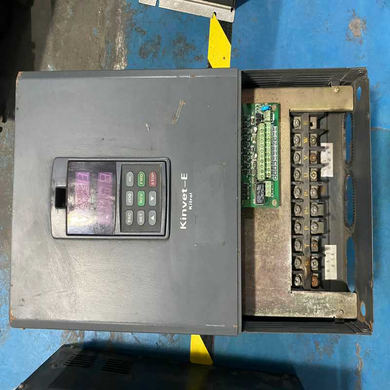 基创KIF系列变频器。KIF-4T30P 30KW/380Ｖ【侨报商行】