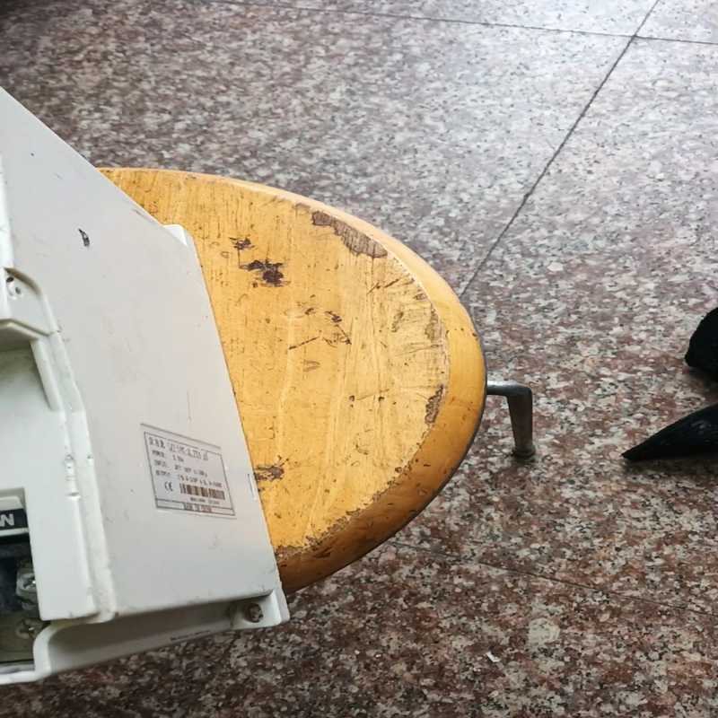 之方龙变频器乚FL100-3.7T4-15  3.7kw 3~询价