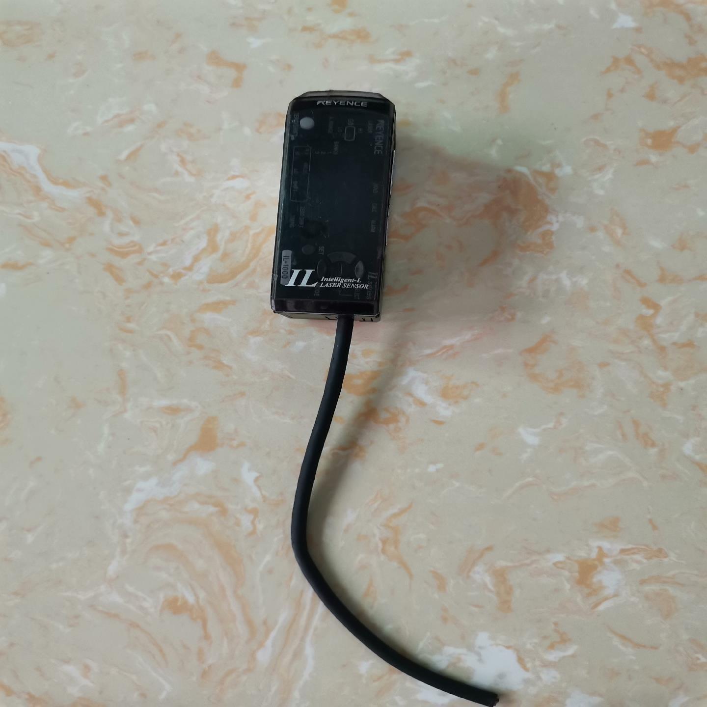 基恩士IL-1000传感器   功能有保障（基数电子）