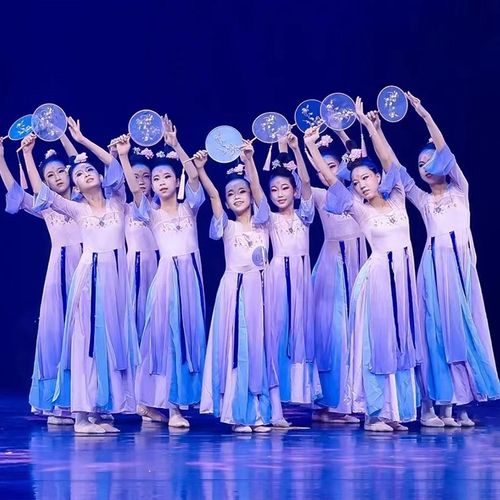 古典舞演出服儿童江南少女春三月胭脂妆桃花笑中国风舞蹈表演汉服
