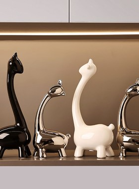 一家四口小鹿客厅电视柜餐边柜玻璃展示酒柜装饰摆件家居饰品轻奢