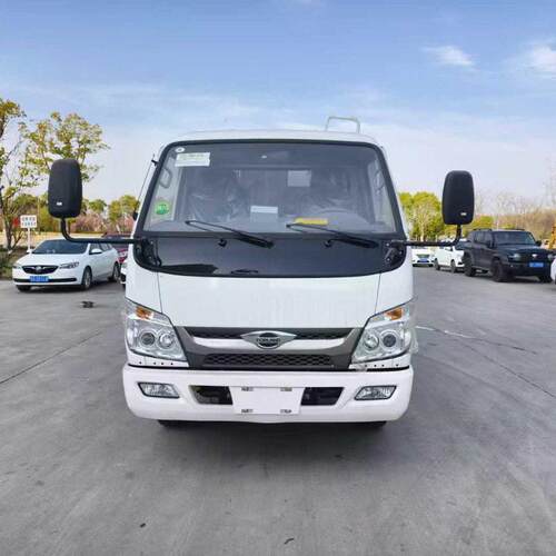 蓝牌车型福田小卡3压缩垃圾车 后挂桶环卫垃圾清运车 5方容积小区