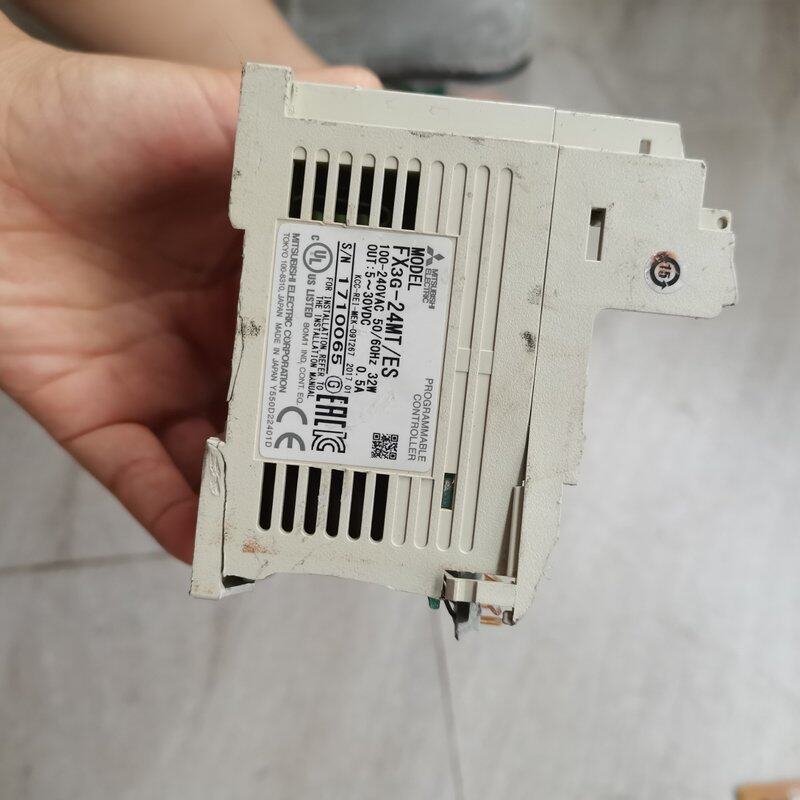 可维修PLC，FX3G-24MT/ES，爆力，外壳破损，当议价