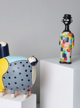 样板间儿童房卡通风人物动物猫创意抽象彩色树脂软装饰品