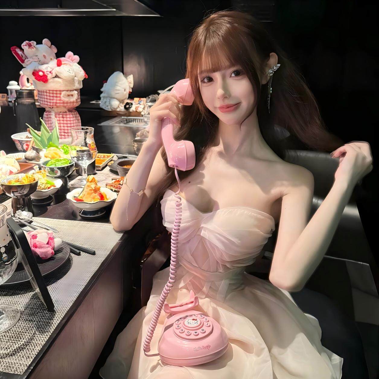 「玥玥吃不饱」女友视角早安晚安问候失落安慰按时吃饭提醒