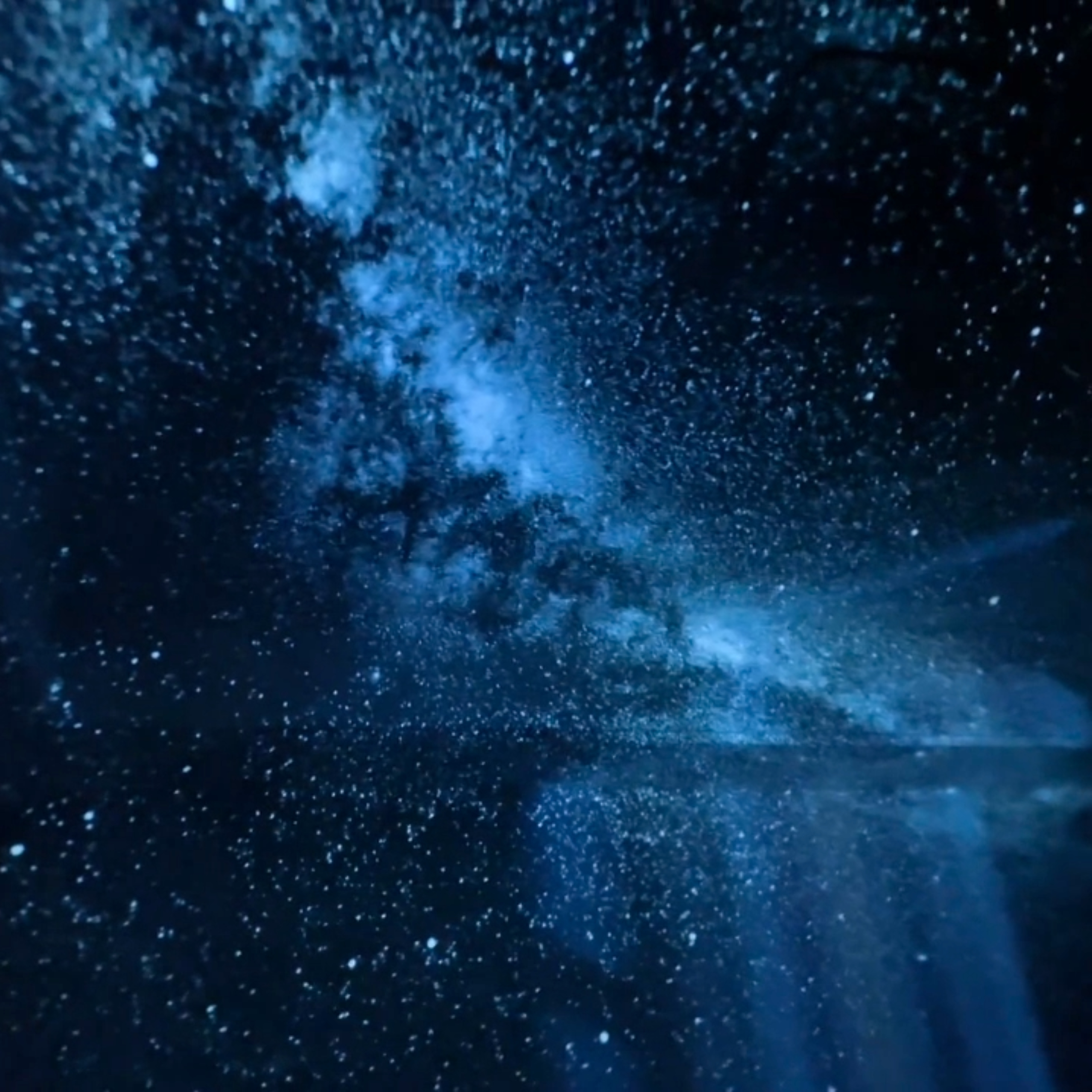星空投影灯满天星光卧室儿童床头睡眠氛围USB插电小夜灯2026新款