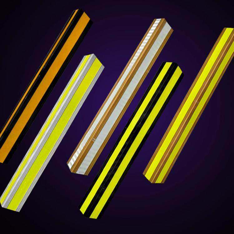 铝合金护角地下车库防撞条金属护墙角强反光停车场直角墙角保护条