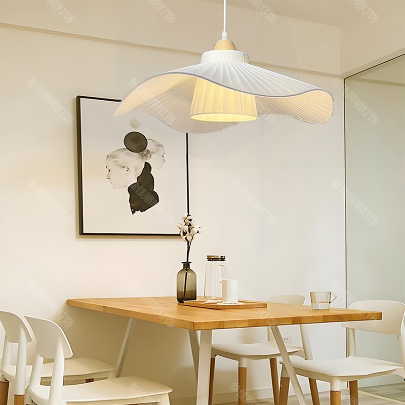 法式文艺术网红灯具奶油风餐厅吊灯C罩客厅主卧室布艺护眼餐桌民