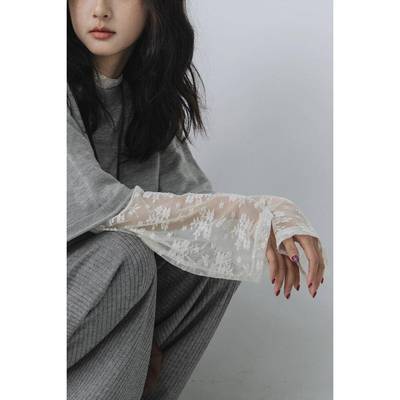 泡菜小姐 叠穿搭档 高级精致感蕾丝打底衫 春夏半高领网纱内搭女