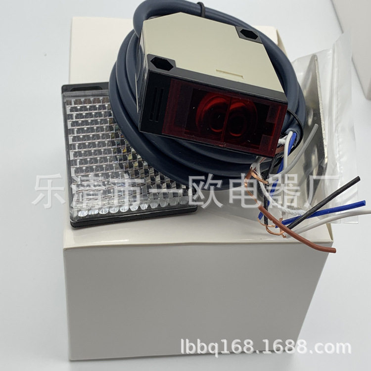 实物E3Z-FDN122MFDP122MFDN22FDP22扩散反射型光电开关
