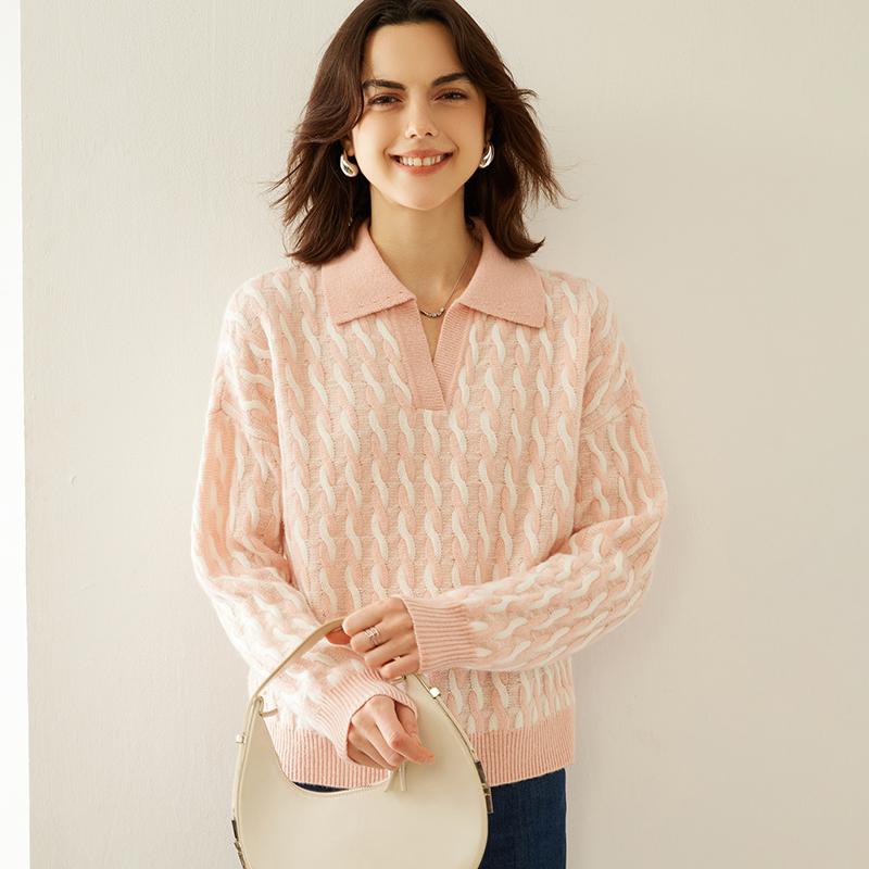 衣久染玖2025秋冬polo领山羊绒女士宽松显瘦休闲时尚扭花毛衣上衣