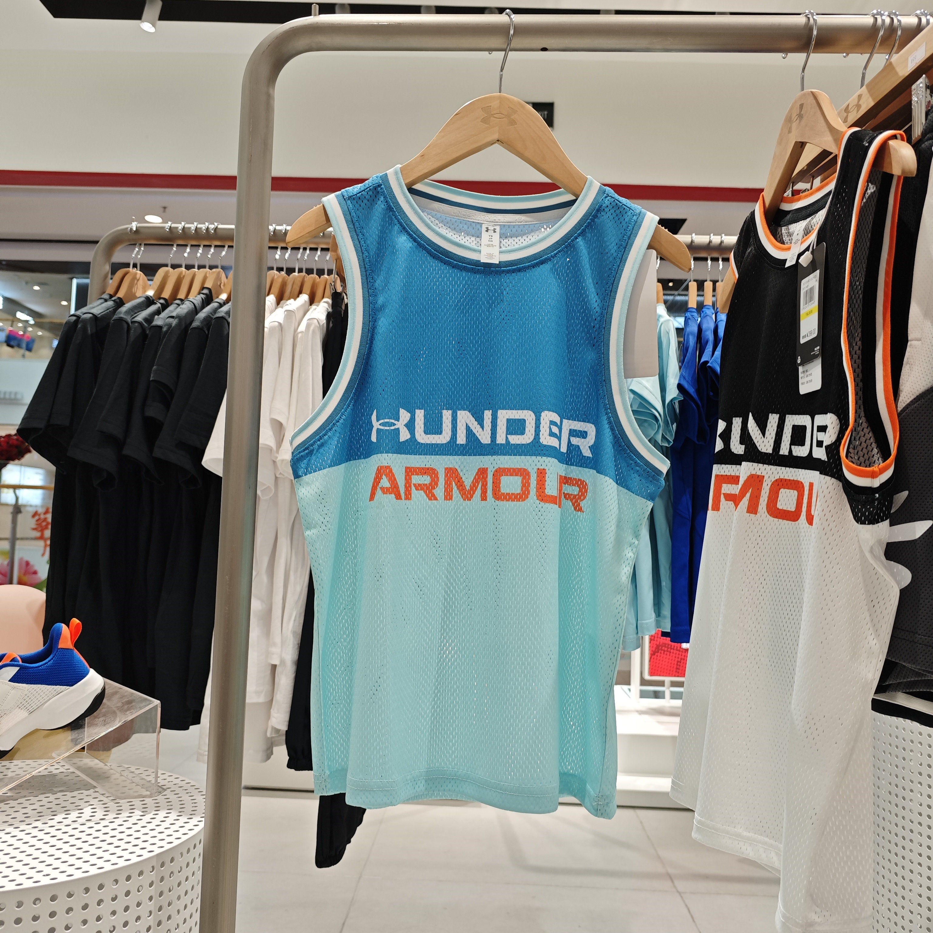 安德玛童装儿童球衣 撞色运动背心短裤男童 运动服套装252113421