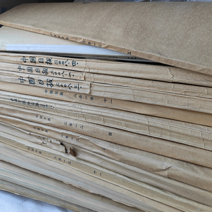 原版老报纸糊墙复古怀旧装饰酒店饭店休闲农场火锅店拍摄道具按斤