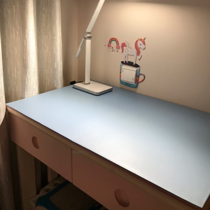 超大号学生垫板书桌垫儿童写字台垫办公垫硬面加厚皮质.护眼无异